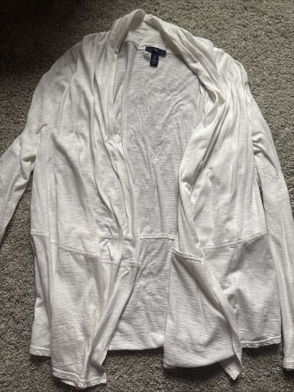 Gap Women’s White Cardigan Size Large